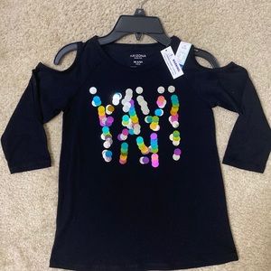 *NWT* Girls 3/4 cold shoulder tunic